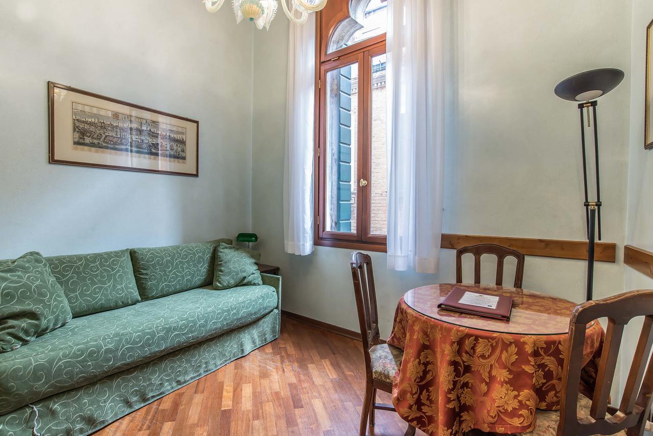 Hotel Piccola Fenice Venice