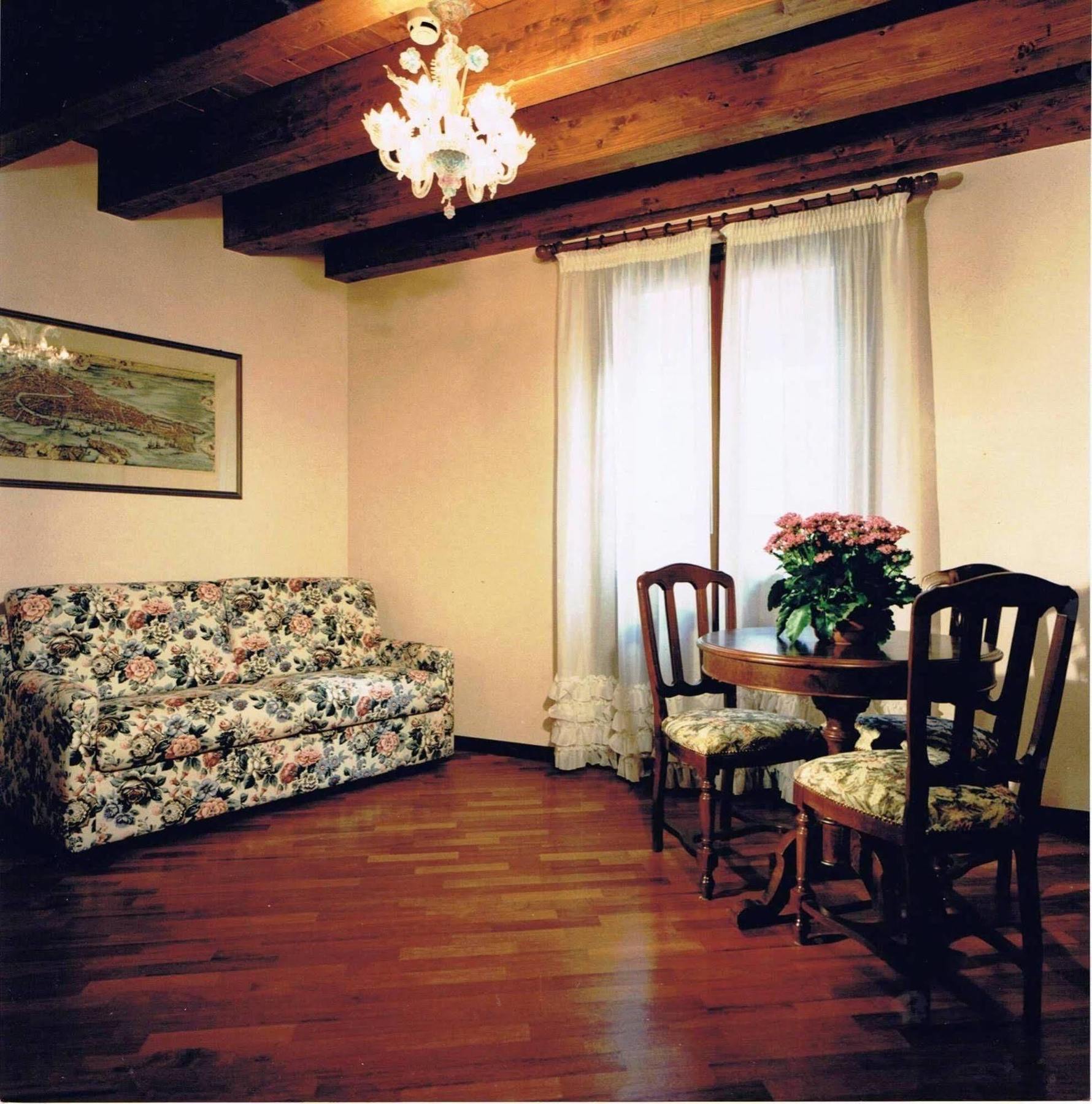 Hotel Piccola Fenice Venice