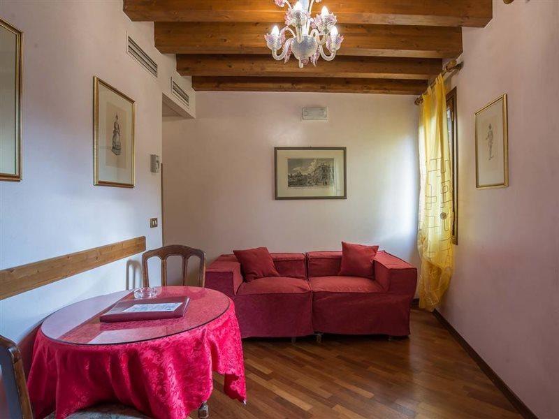 Piccola Fenice 3* Venetië