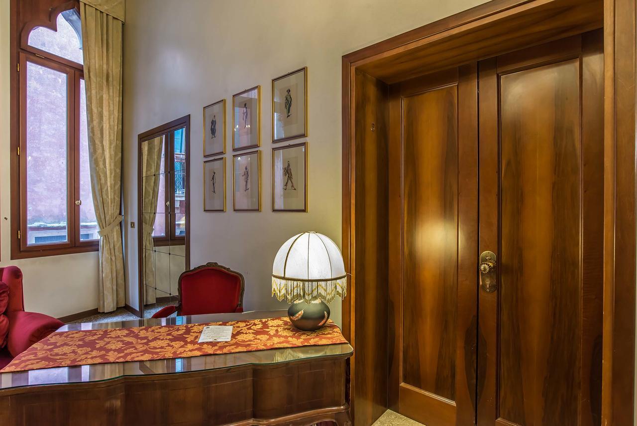 Piccola Fenice 3* Venetië